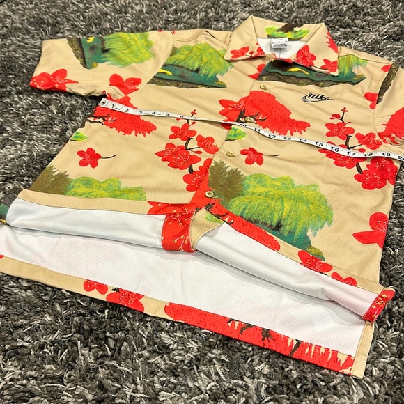 New NIKE Sportswear Dri-Fit Cherry Blossom Button Up Shirt jersey style - Picture 6 of 16